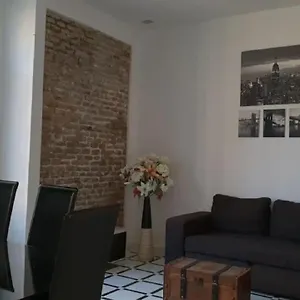 Postigo Maestranza Apartamento - Kainga Homes Apartamento